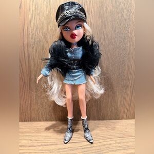 Bratz Chloe Designer Hayden Williams 2018 doll